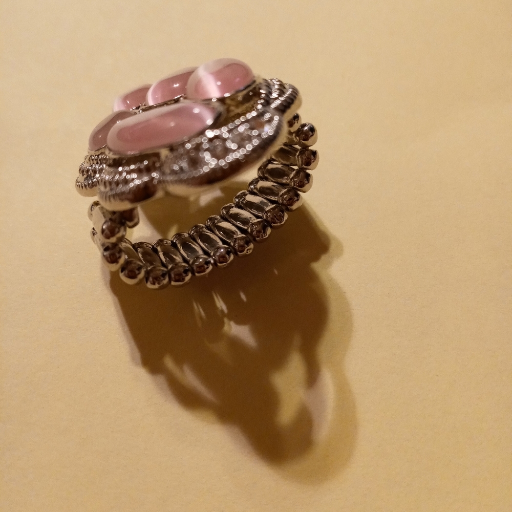 Ring - Picture 2 of 3